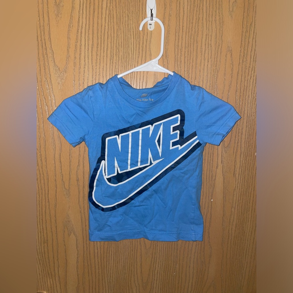 Nike Youth T Shirt XS